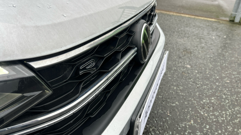 Volkswagen Taigo 1.5 TSI 150 R-Line 5dr DSG Petrol Hatchback